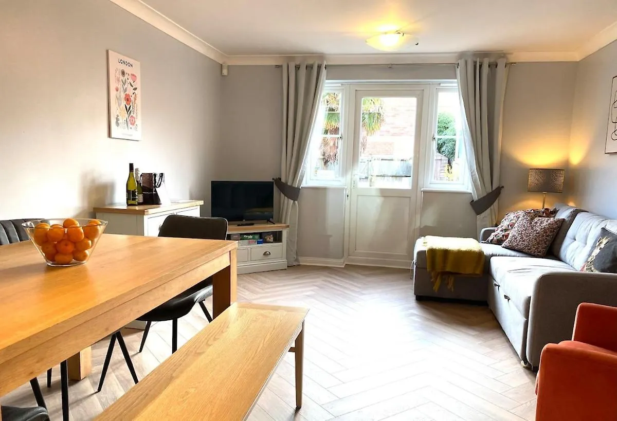 Villa Your Home From Home Near Excel Private Parking Londres