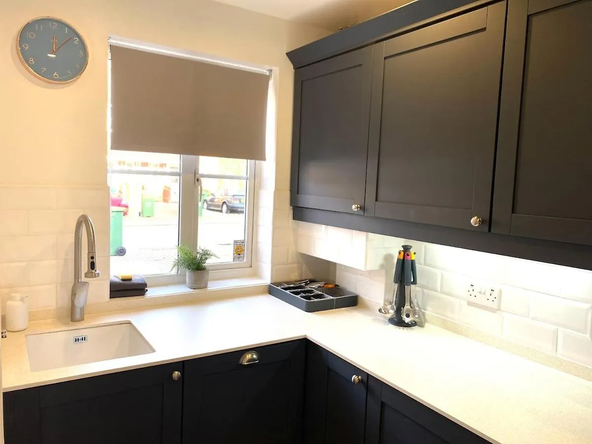 Your Home From Home Near Excel Private Parking London